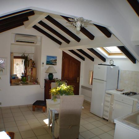 Studio Le Petit Nid D'Amour Meuble Tourisme 3 Etoiles Poggio Santa-Lucia-di-Tallano Екстер'єр фото