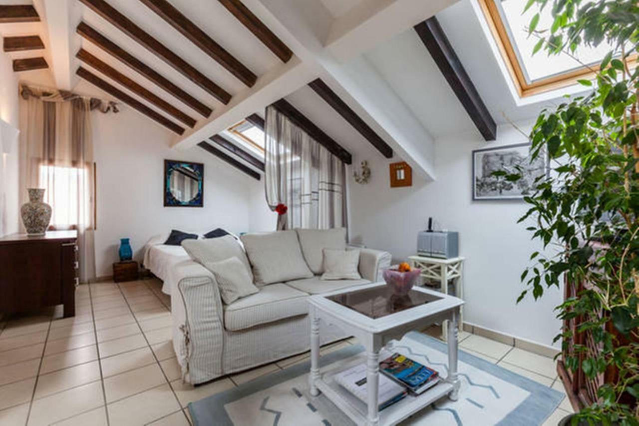 Studio Le Petit Nid D'Amour Meuble Tourisme 3 Etoiles Poggio Santa-Lucia-di-Tallano Екстер'єр фото