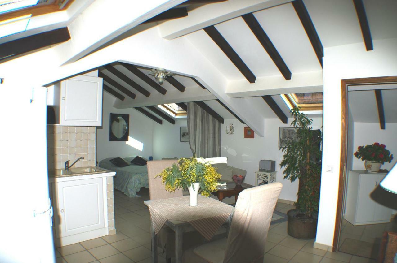 Studio Le Petit Nid D'Amour Meuble Tourisme 3 Etoiles Poggio Santa-Lucia-di-Tallano Екстер'єр фото