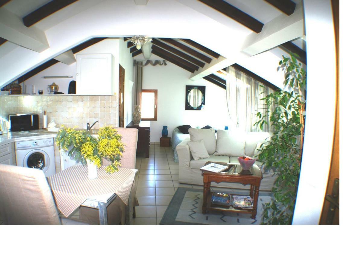 Studio Le Petit Nid D'Amour Meuble Tourisme 3 Etoiles Poggio Santa-Lucia-di-Tallano Екстер'єр фото